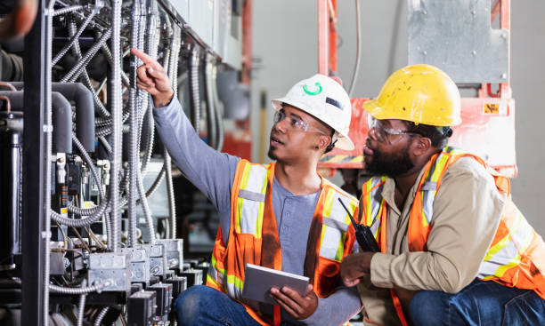  Windsor Heights, IA Electrician Pros